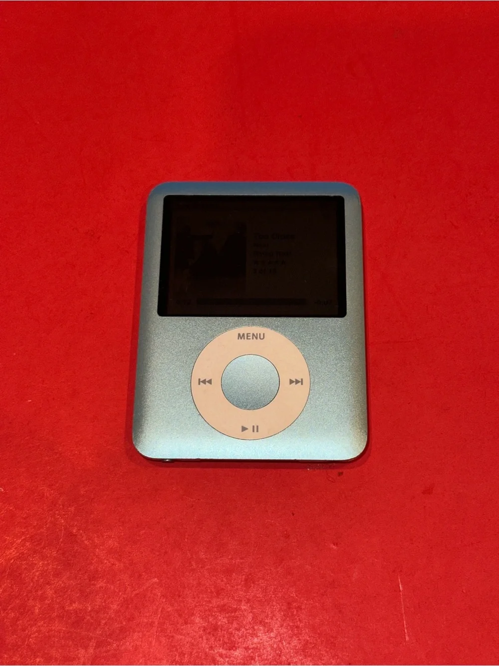 Apple iPod Nano 3rd Generation Blue (8GB) VTG Y2K Vintage 2000s MP3 Player
